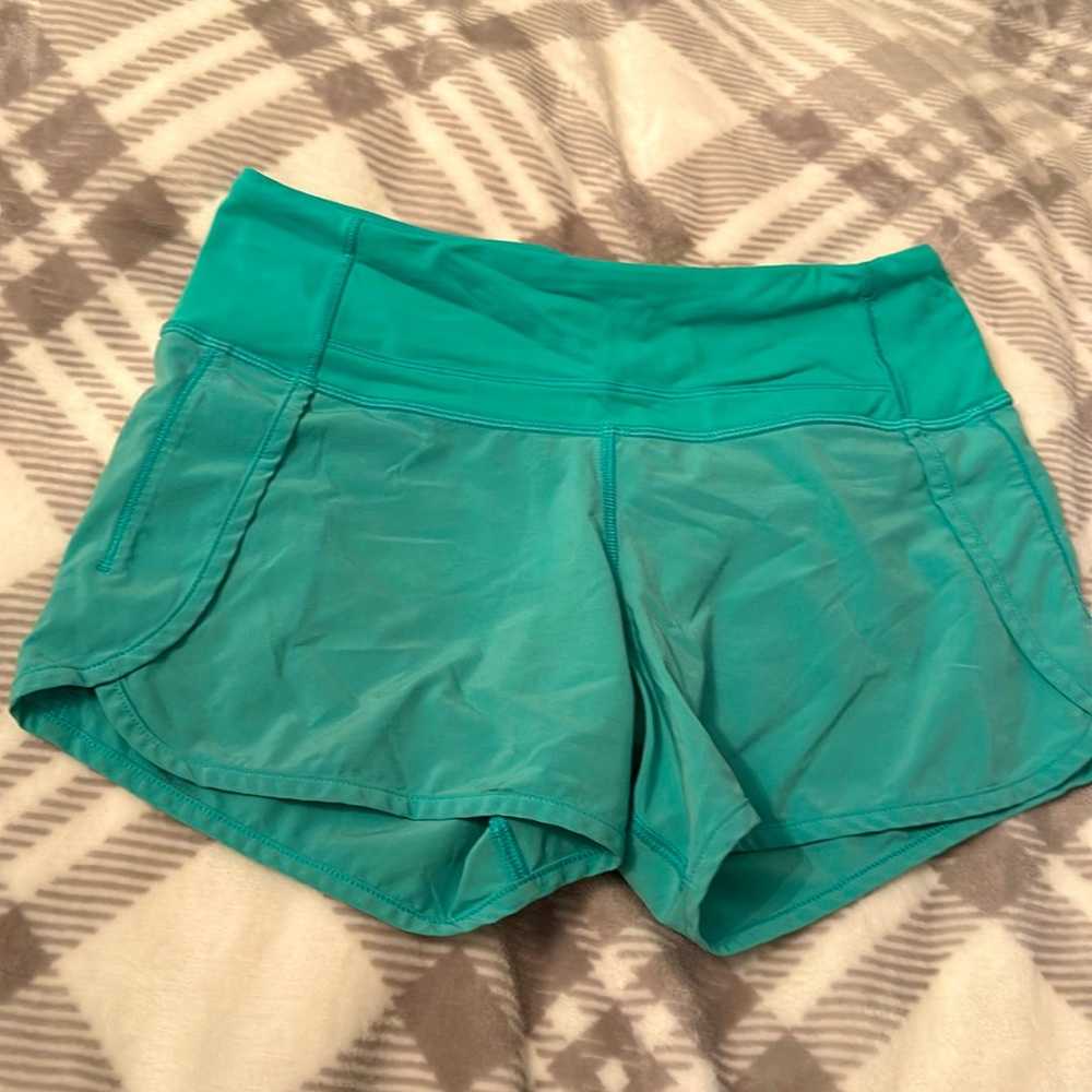 Lululemon Speed Up Shorts - Kelly Green size 2